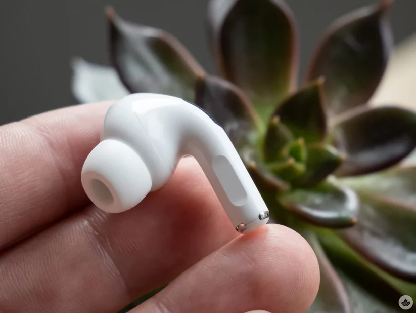 Smart Fix Store (COMBO OFFER) - AIRPODS PRO 2ND GEN + MAGSAFE POWERBANK 10000 MAH - 1 YEAR Warranty. - Image 3